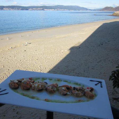 Hotel Restaurante Loureiro Bueu Exterior photo